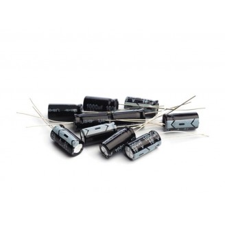 SET ELEKTROLYTISCHE CONDENSATOREN - 120 st. - 1µF tot 1000µF