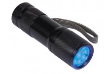 ZAKLAMP - 9 UV-LEDs ZAKLAMP - 9 UV-LEDs